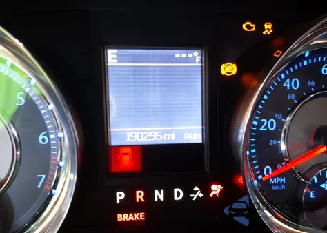 2014 Chrysler Town & Country Touring from USA, damaged, VIN 2C4RC1BG0ER402838